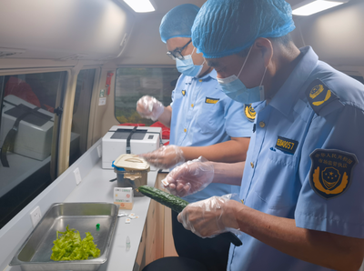 筑牢食品安全防线，守护舌尖上的健康——内蒙古五原县市场监管局开展餐饮服务单位食品安全抽检工作纪实